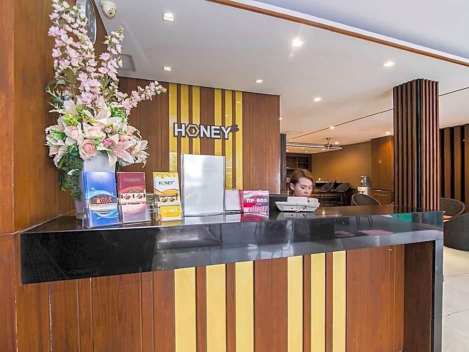 โรงแรม Honey 3*