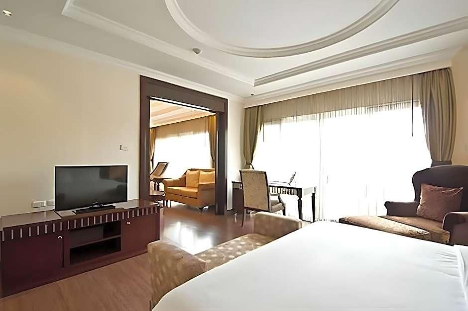 Hotel Lk Metropole