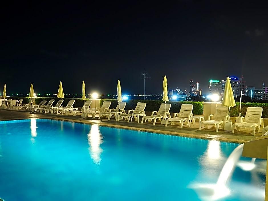 Flipper - Sha Extra Pattaya