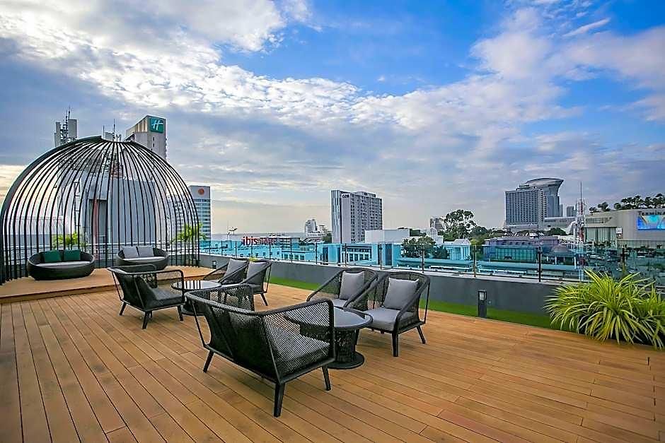 โรงแรม Empress 3*