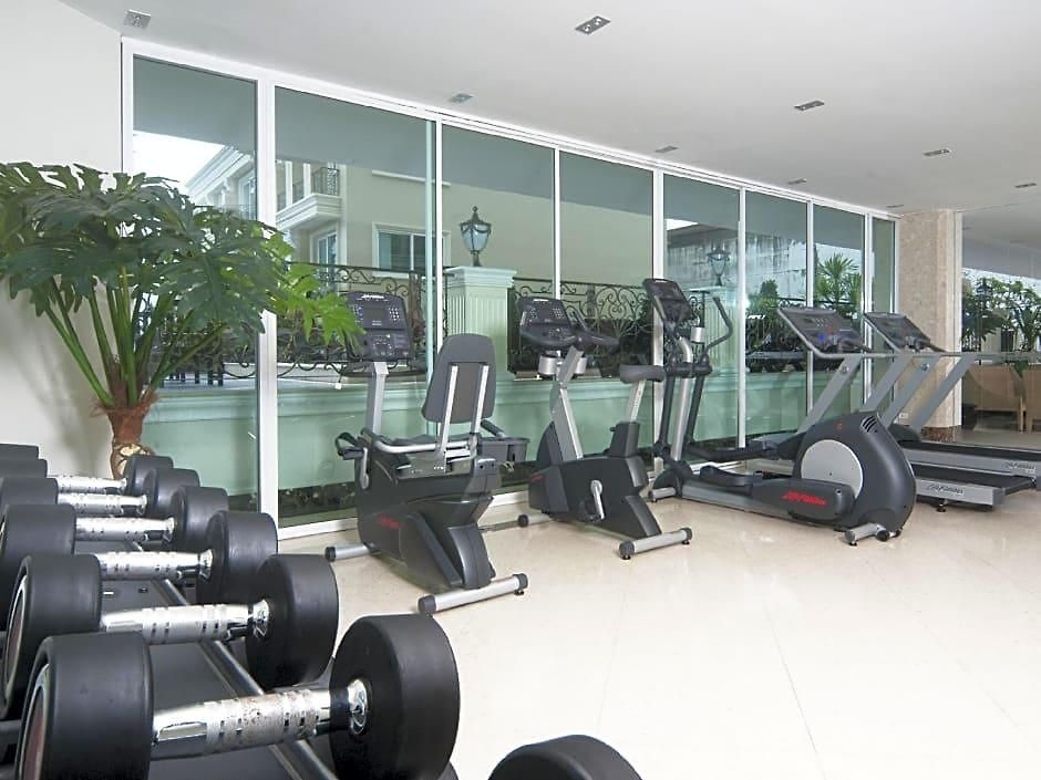 โรงแรม แอล เค ดิเอมเพรส 4*