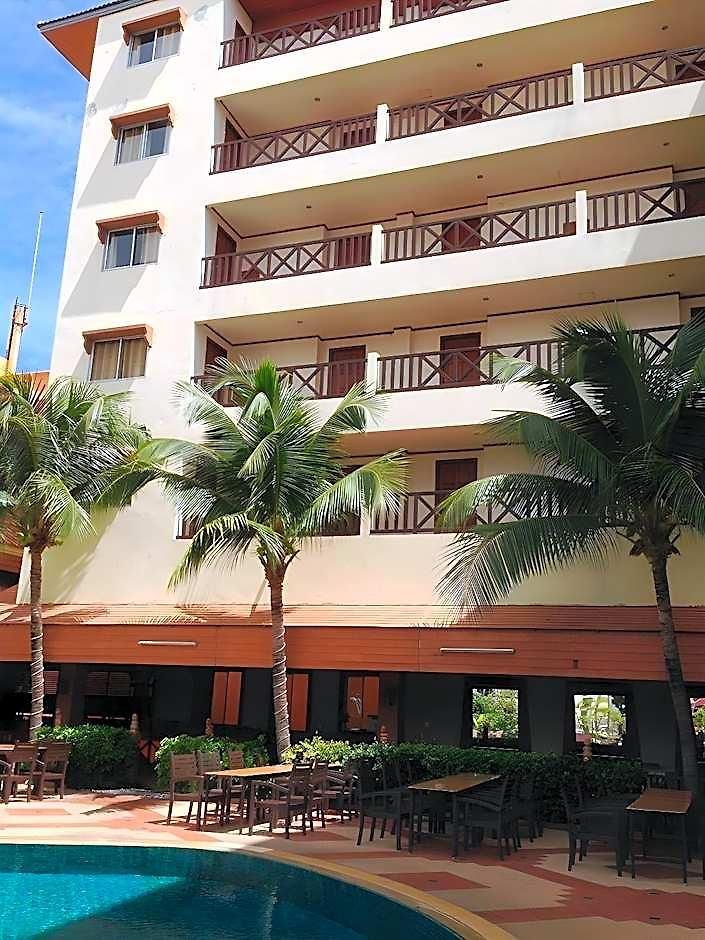 Phuphaya Resort Pattaya