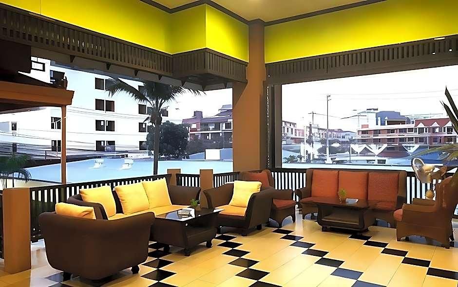 Phuphaya Resort Pattaya