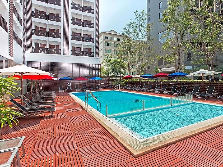 Ibis 3*