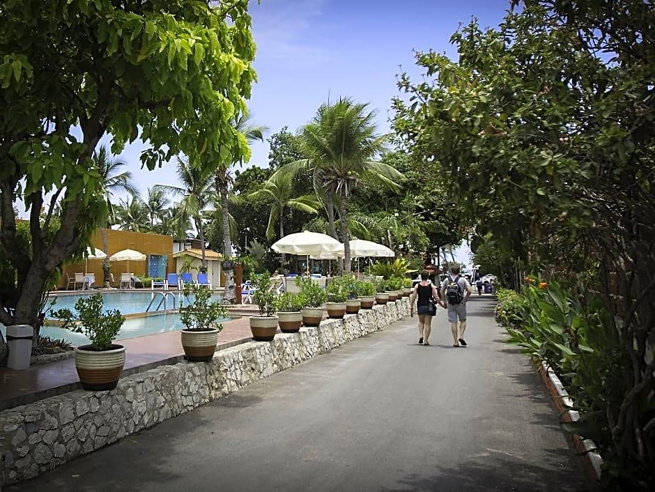 Twin Palms Pattaya, Sha Extra Certified 3* Pattaya