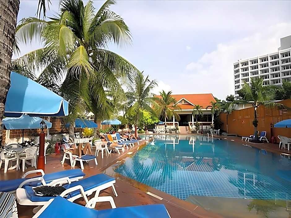 Hotel Twin Palms Pattaya, Sha Extra Certified 3*