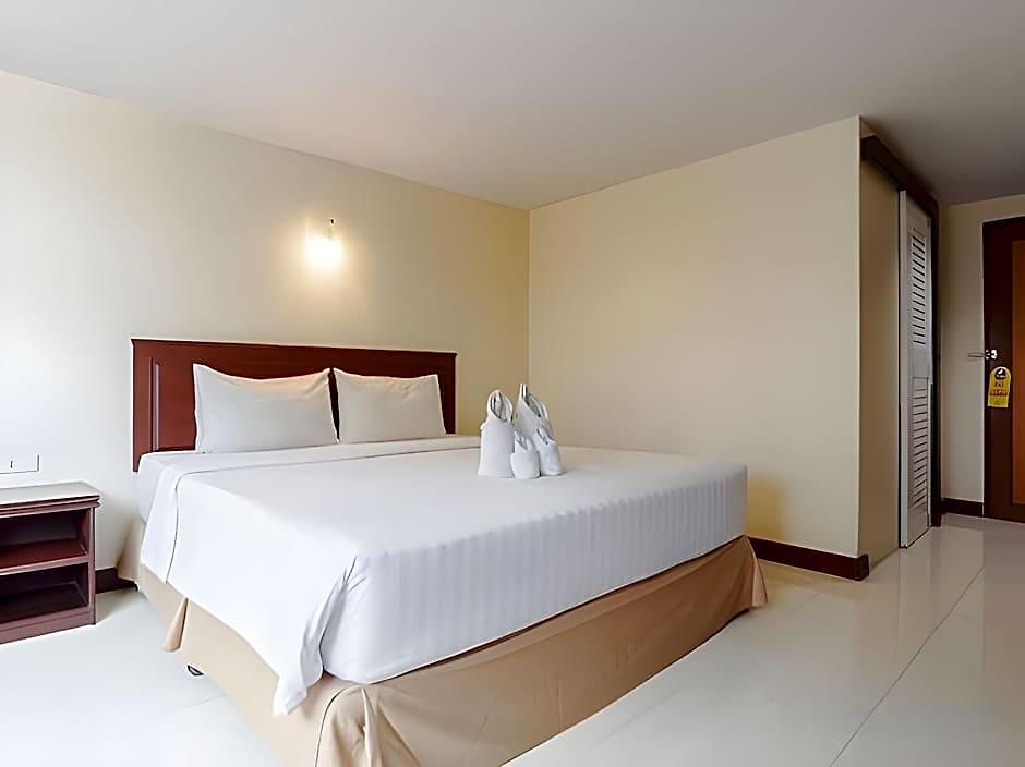 Hotel Twin Palms Pattaya, Sha Extra Certified Pattaya