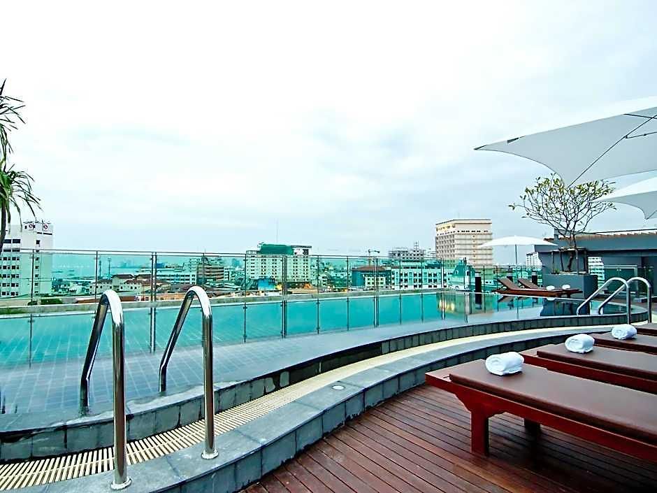 The Sun Xclusive Hotel