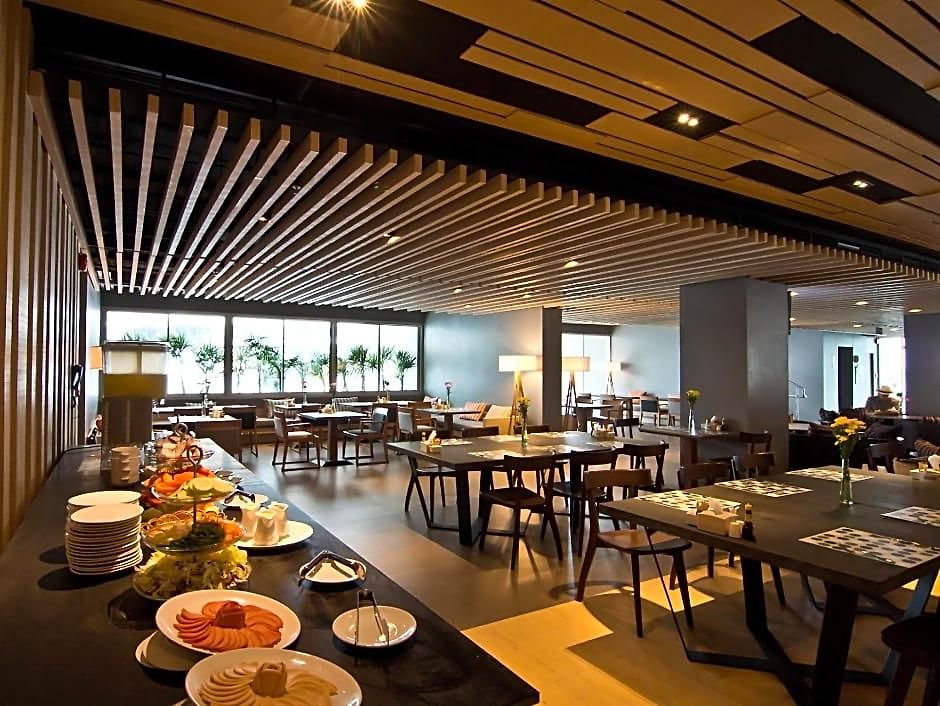 The Sun Xclusive 3* Pattaya