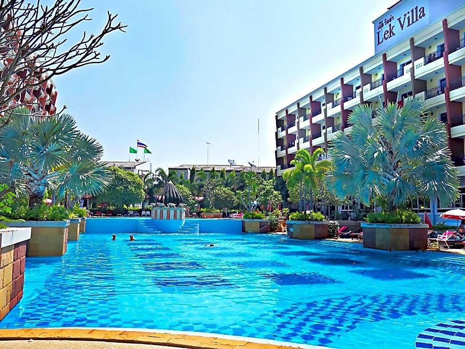 Lek Hotel 3*