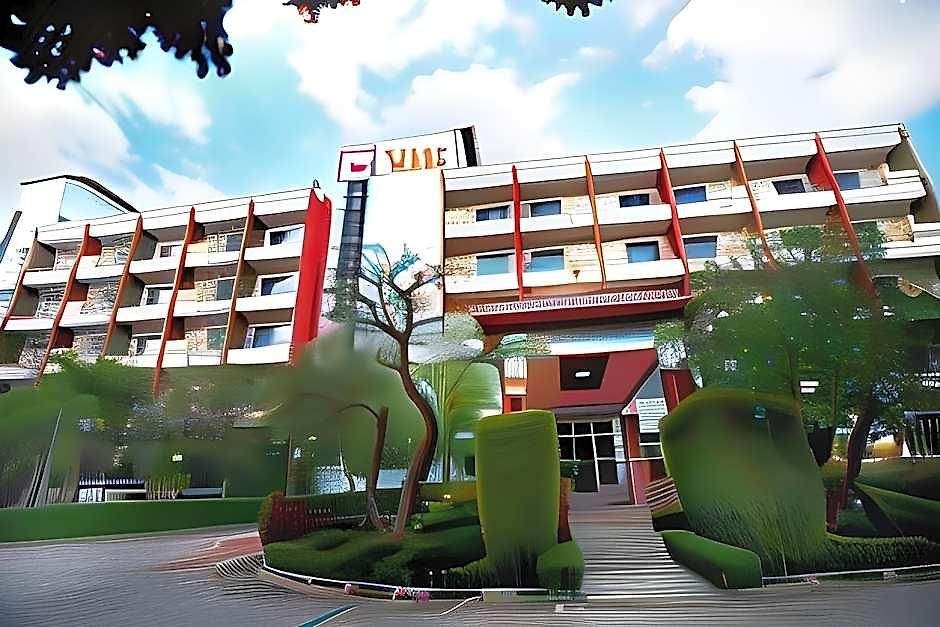 Hotel Lek
