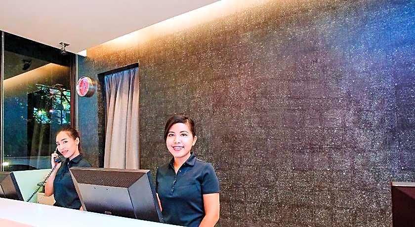 Easy Planet Hotel
