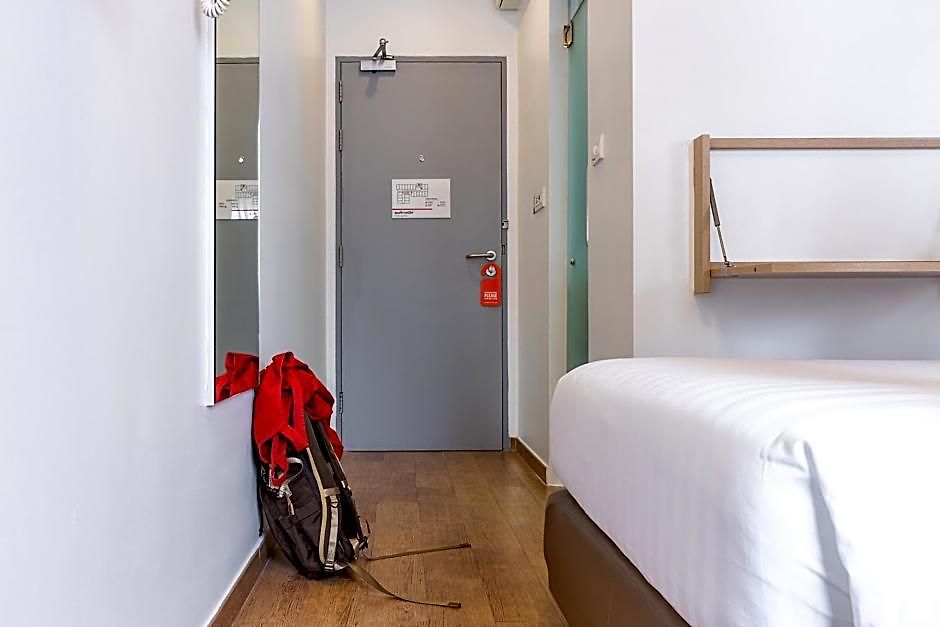 Easy Planet Hotel