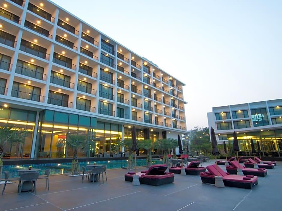 Way Hotel