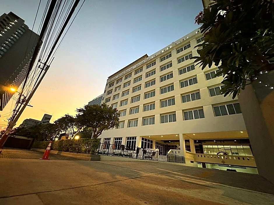 Hotel Crown