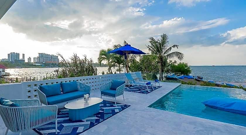 รีสอร์ท Naklua 3*