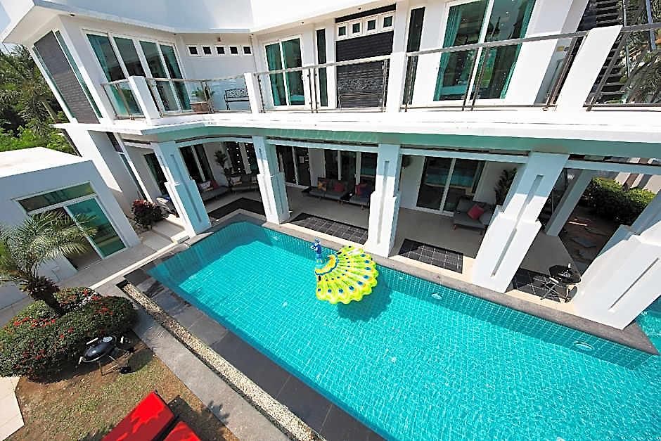 Hotel In