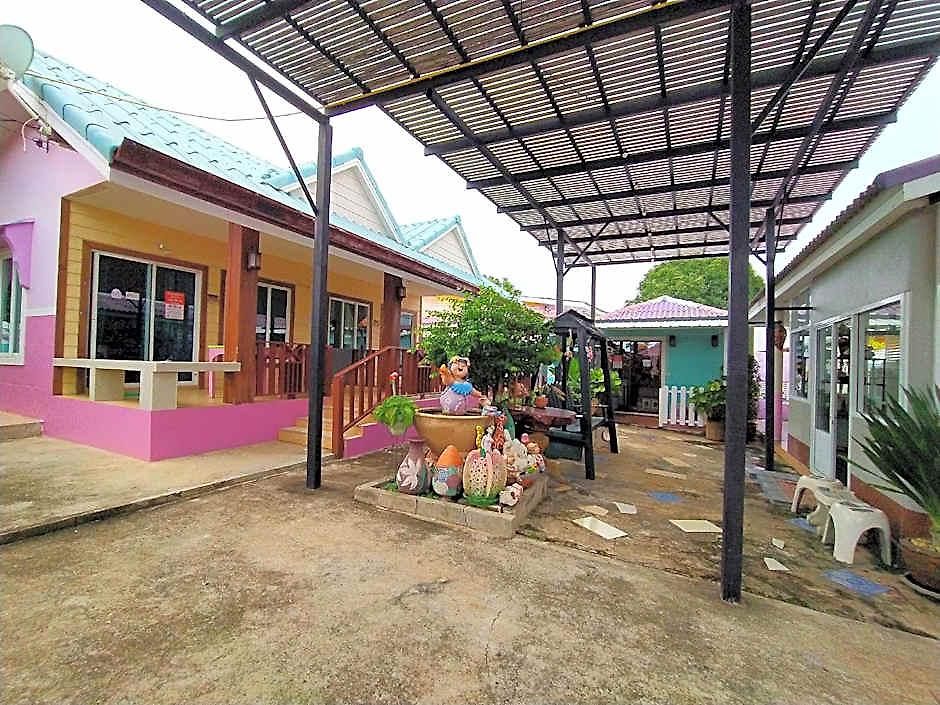 Baan Im Em โรงแรม
