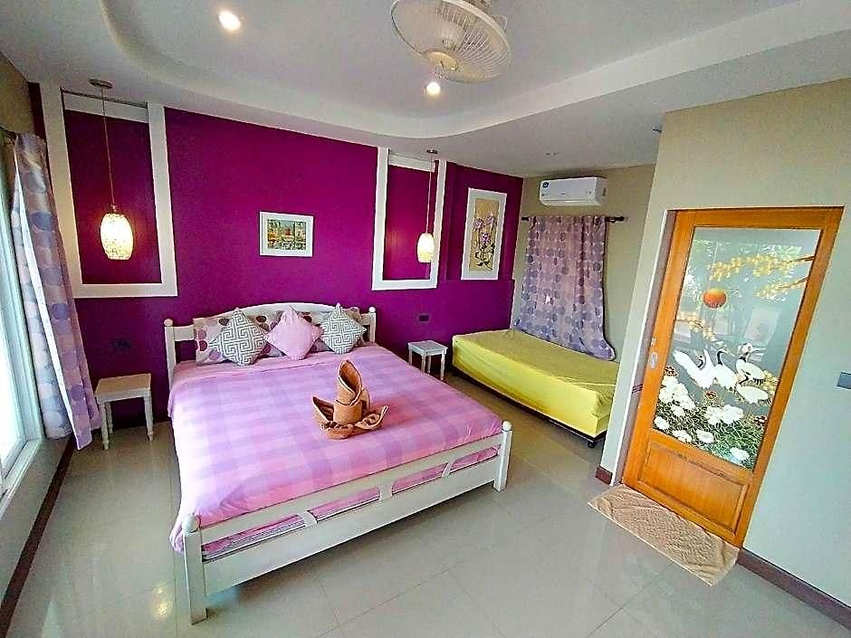 Baan Im Em โรงแรม