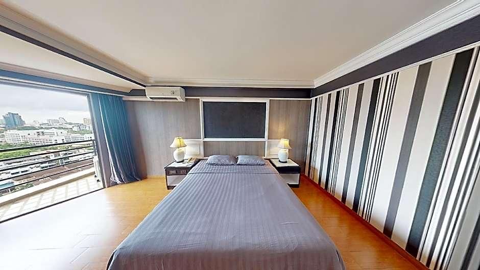 โรงแรม First Pacific Cirrus Pattaya