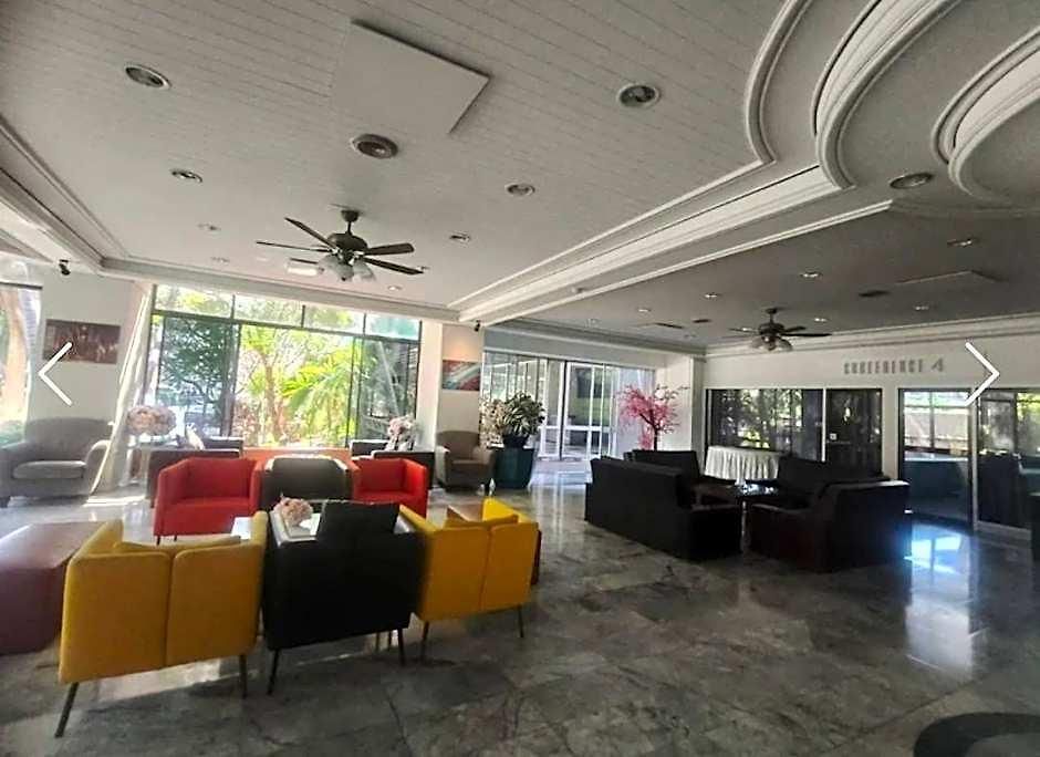 First Pacific Cirrus Hotel Pattaya