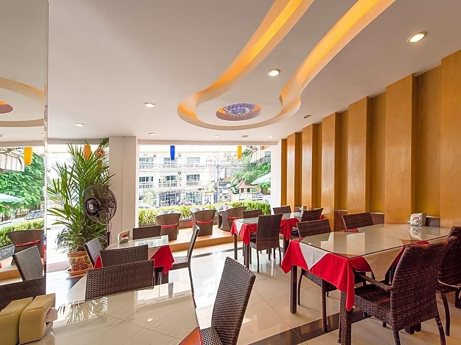 Hotel Aya Place
