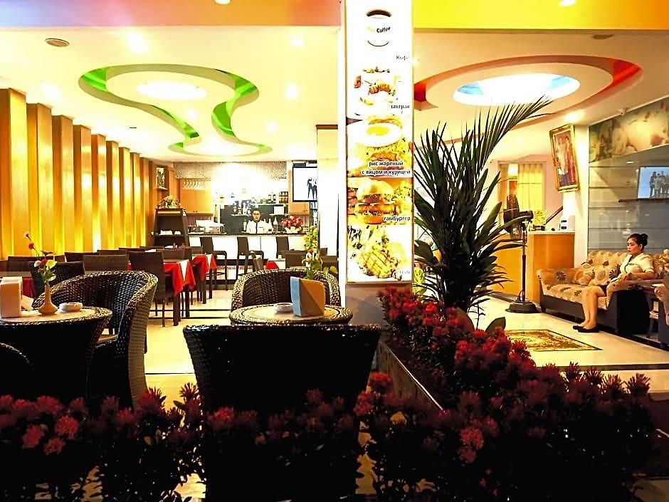 Aya Place