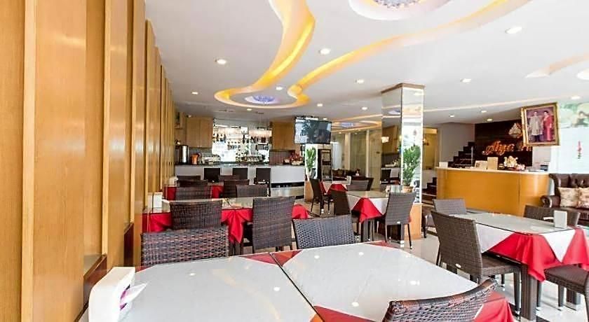 Aya Place Hotel 2*