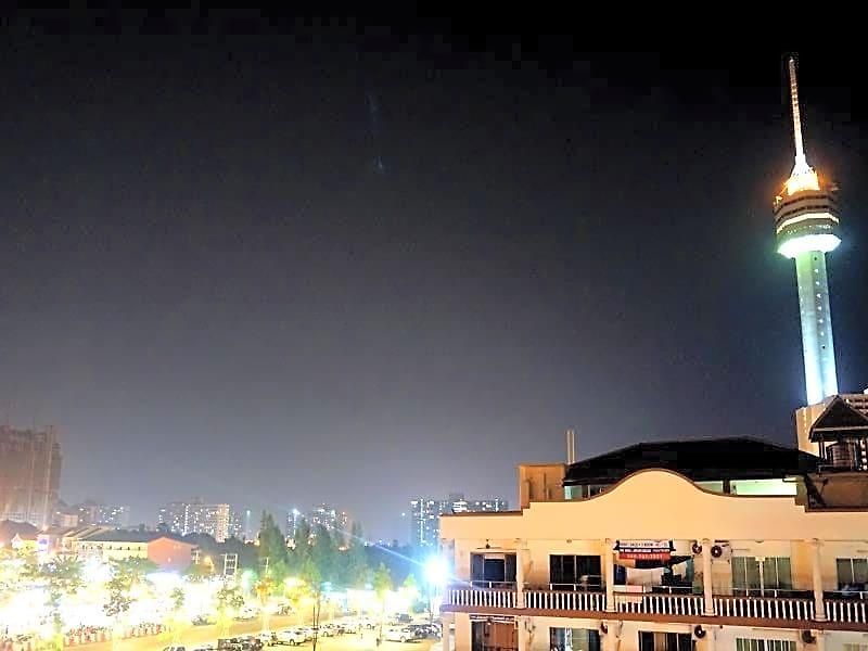 Hotel Aya Place 2*
