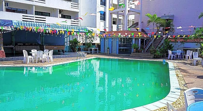 Marina Inn *