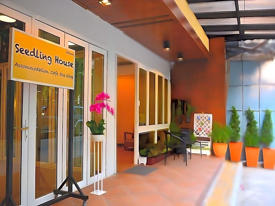 Seedling House 2* Pattaya