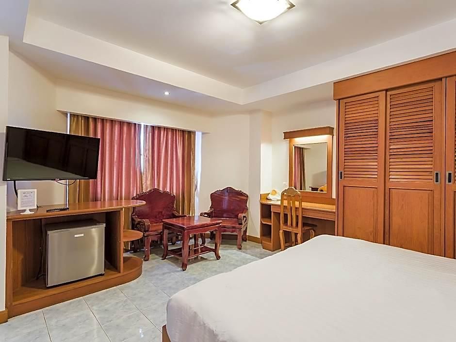 โรงแรม Pj