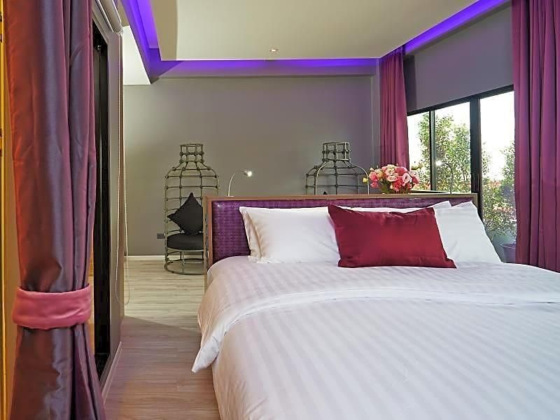 The Weekend โรงแรม Pattaya