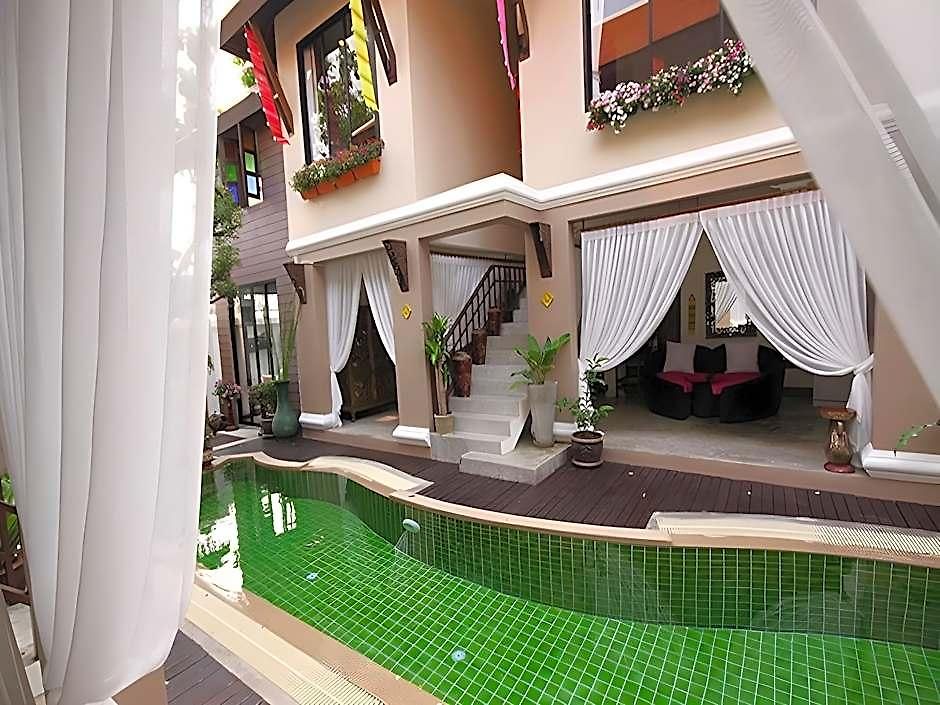Devara Pool 4*