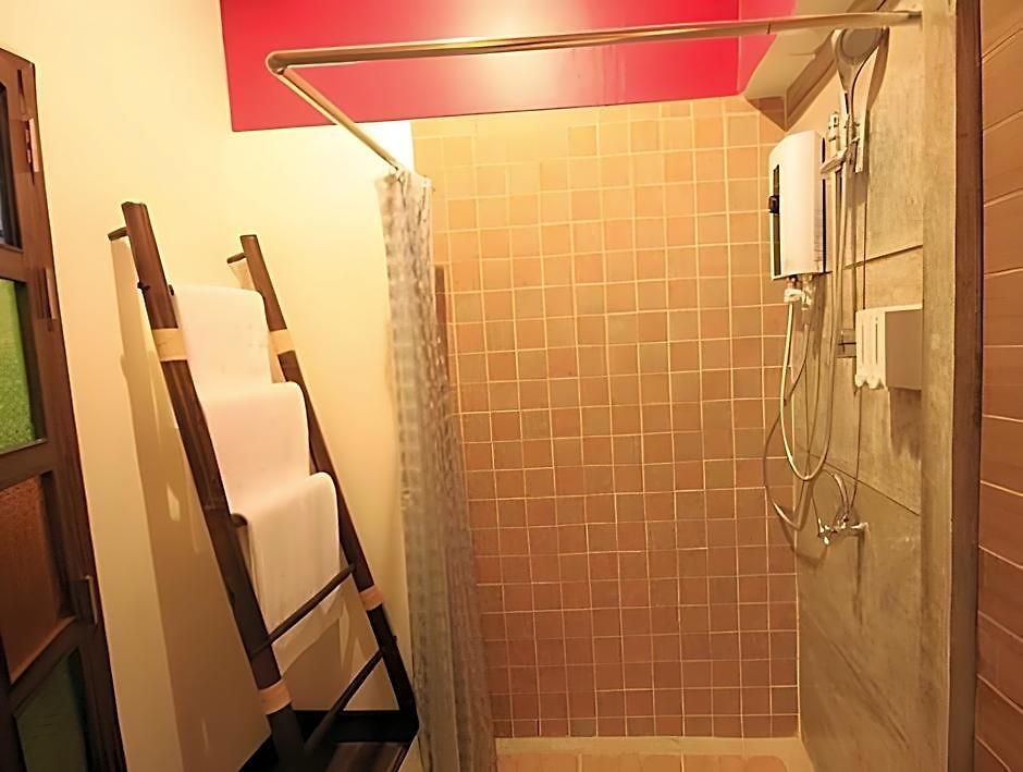 Hotel Devara Pool 4*