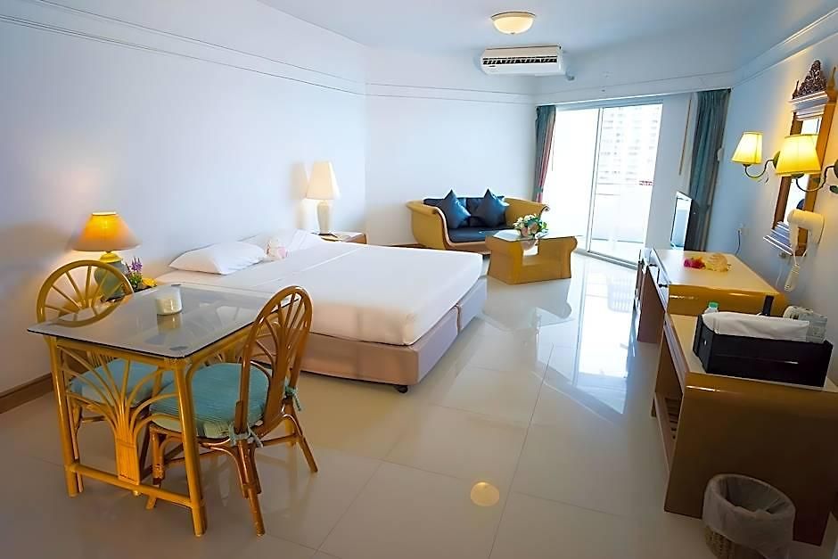 Markland View 3*