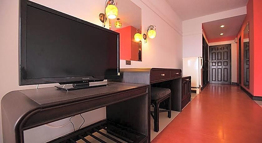 โรงแรม มาร์คแลนด์ บีช วิว 3*