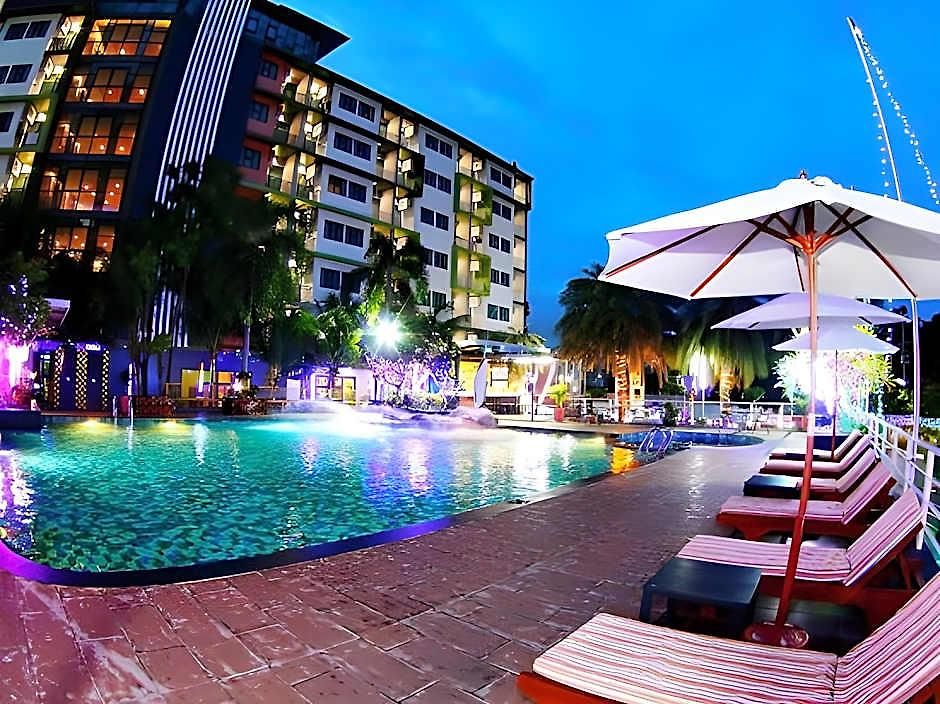 Lakkhana Poolside รีสอร์ท
