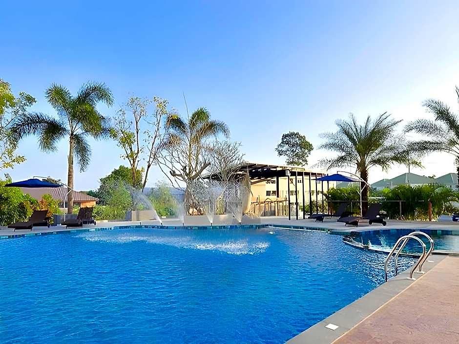 Lakkhana Poolside รีสอร์ท 4*