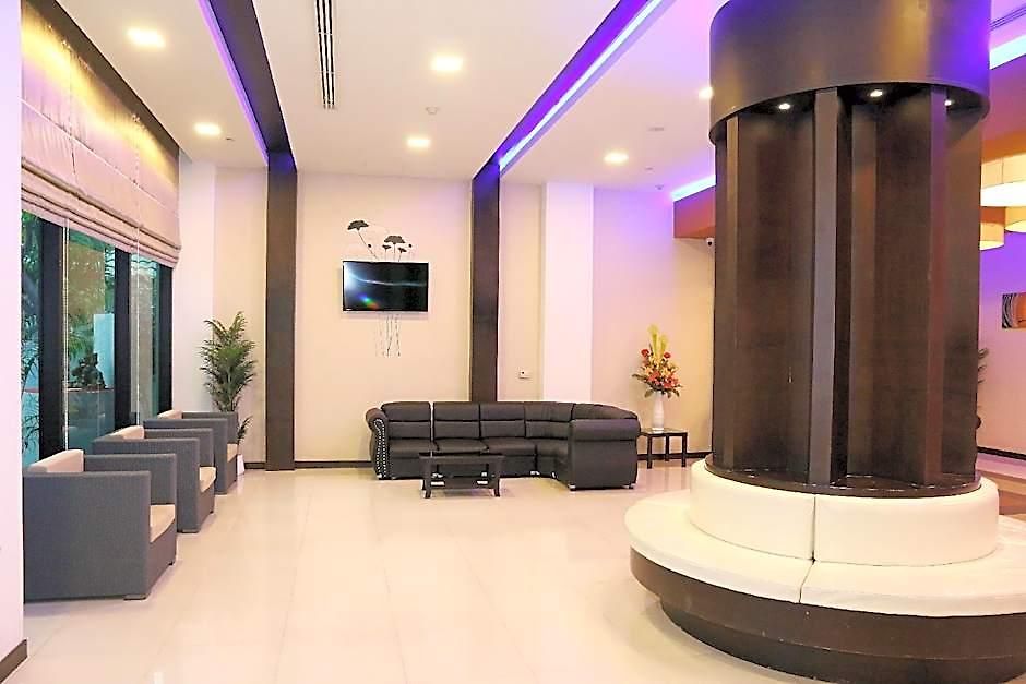 รีสอร์ท Lakkhana Poolside