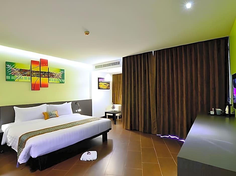 รีสอร์ท Lakkhana Poolside Pattaya