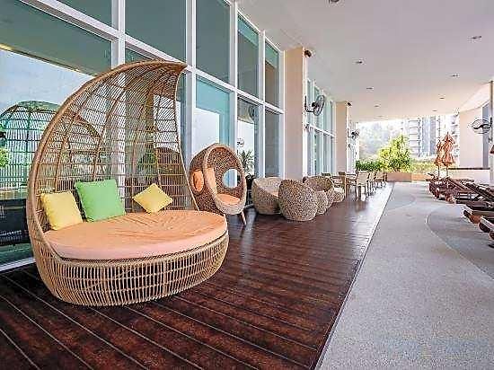Balihai Bay Hotel 4*