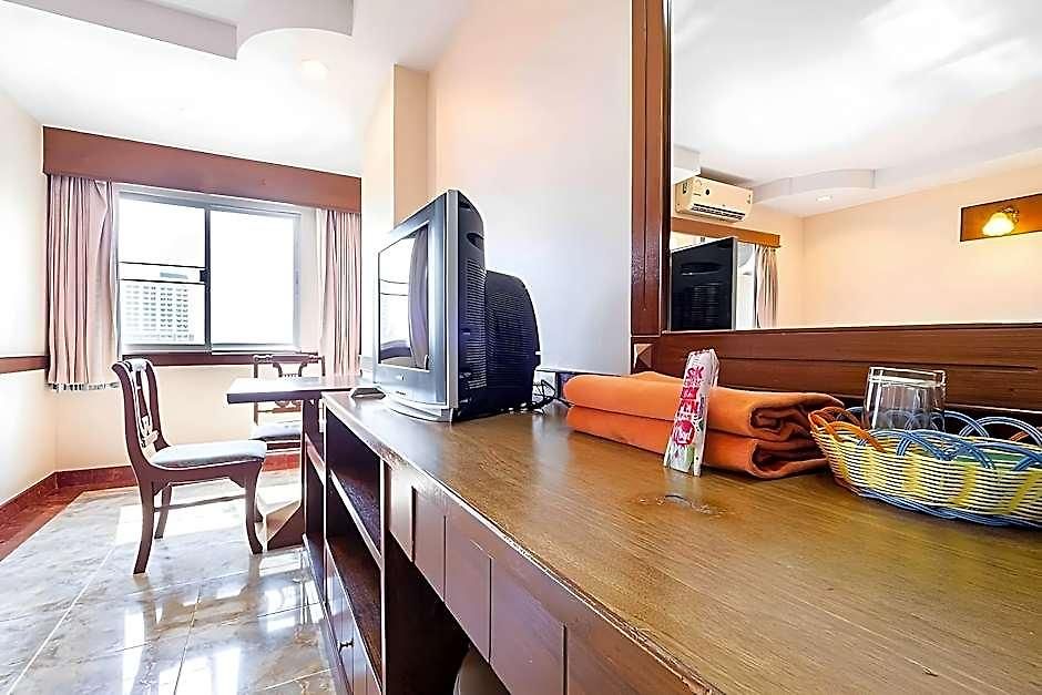 Navin Mansion 3 3*