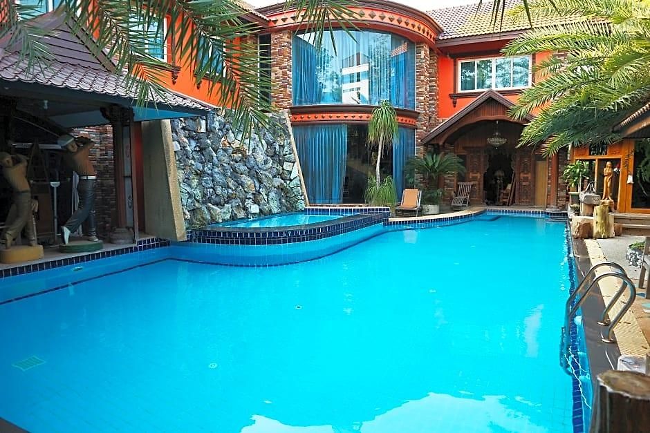 โรงแรม Khunsri Art Boutique Pattaya