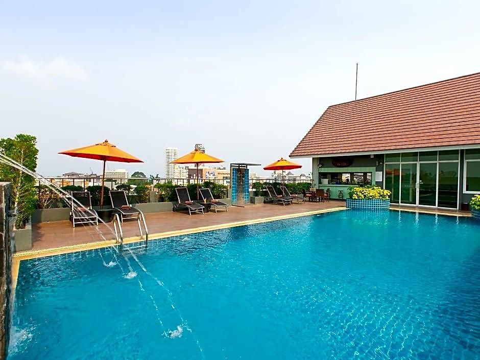 โรงแรม Adelphi