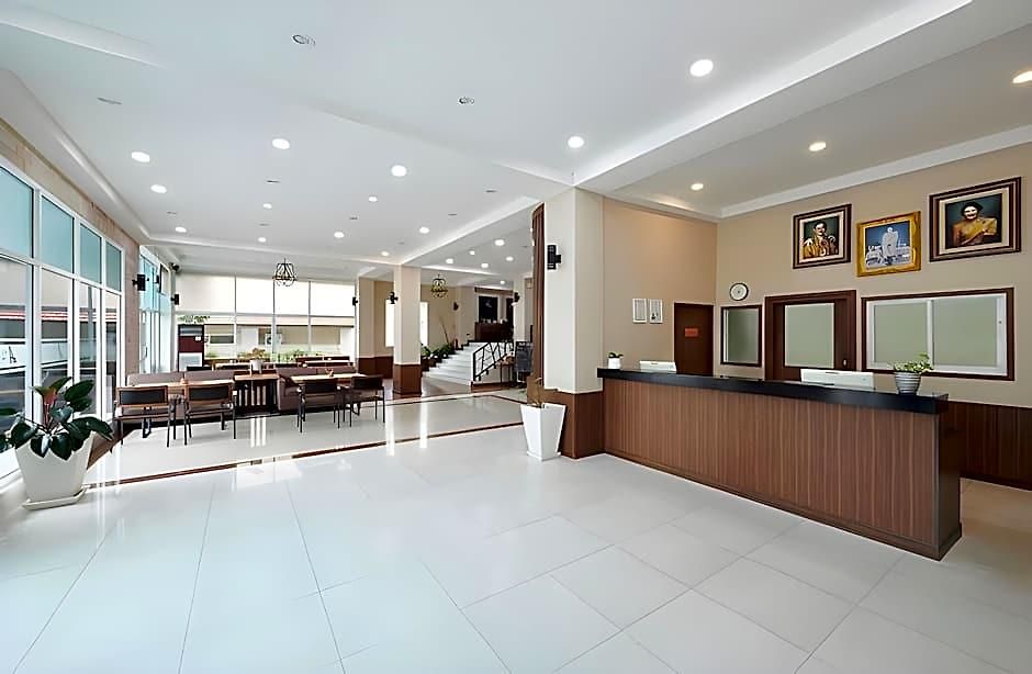 Adelphi 4* Pattaya