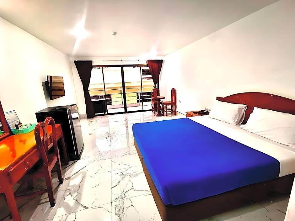 Hotel Highfive 2*
