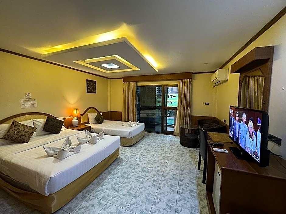 Hotel Mr. Mac's