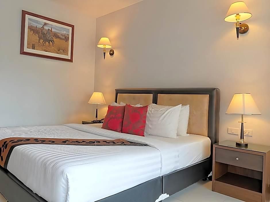 Blue Sky Hotel Pattaya