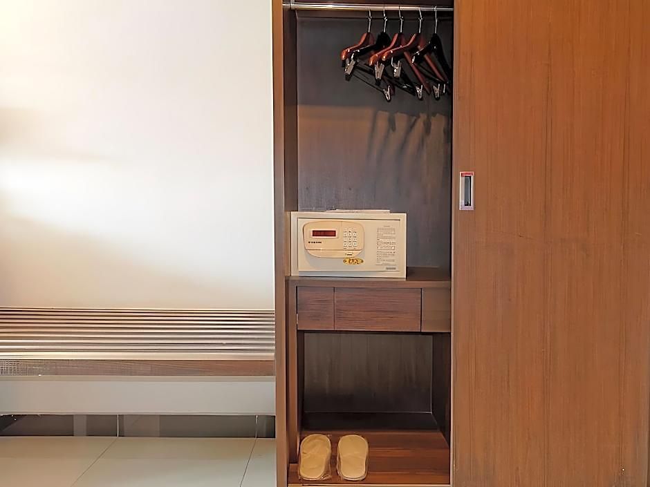 Blue Sky Hotel 3*